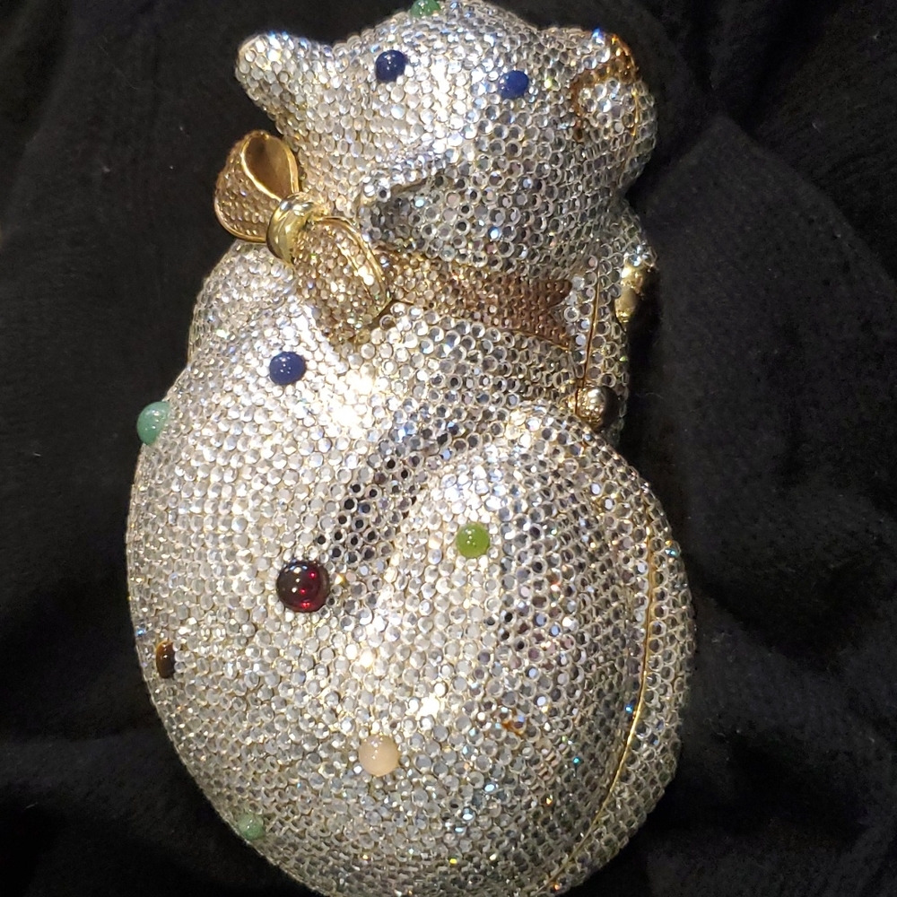Judith Leiber sleeping Swarovski crystal cat